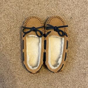 NWOT toddler VV moccasins